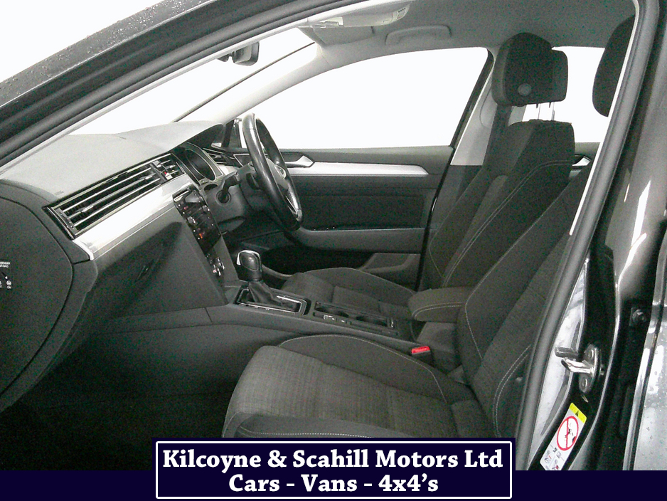 2021 Volkswagen Passat SE NAV TDI S-A DSG