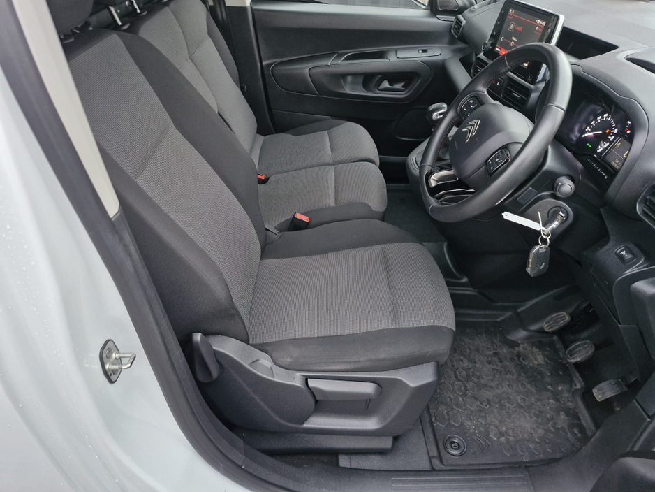 2022 Citroen Berlingo ENT BLUEHDI 100 MWB 6 650KG MY50 €13,450