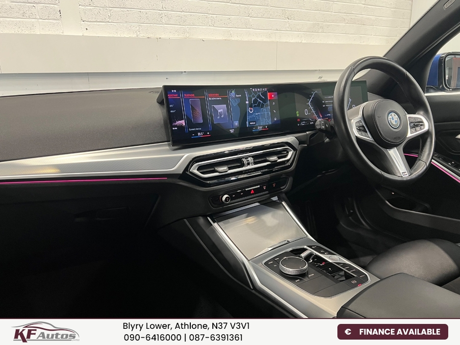 2023 BMW 3 Series - image 11