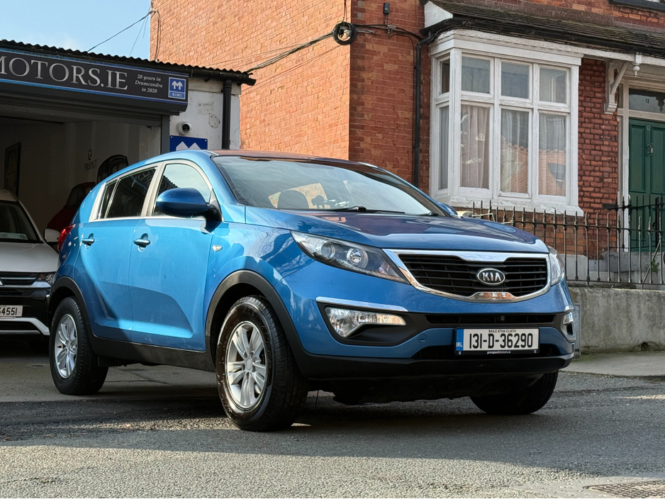 2013 Kia Sportage - image 3