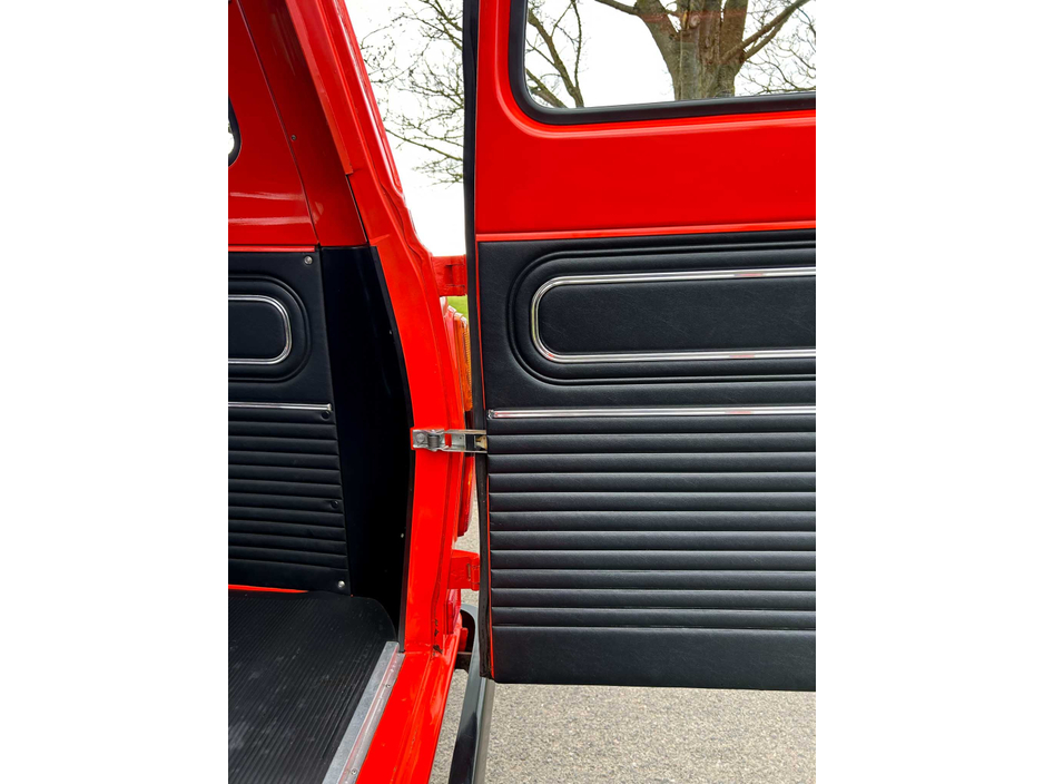1976 Ford Transit Custom Kombi - image 28