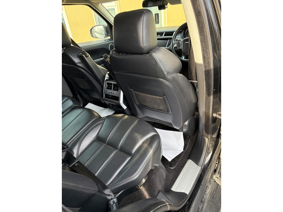 2016 Land Rover Range Rover Sport - image 12