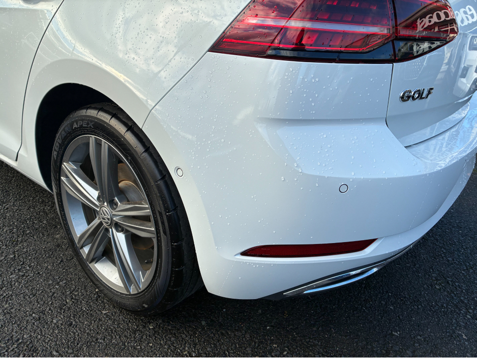 2020 Volkswagen Golf ( 202 REG 1.4 TSI LEATHER LEATHER SEATS VIRTUAL CLOCKS  SAT NAV  LEATHER  SEATS - VIRTUAL CLOCKS -REVERSE CAMERA - NAVIGATION - CARPLAY - ANDROID AUTO- BLIND SPOT REAR TRAFFIC ASSIST - DISCOVER PRO €22,950