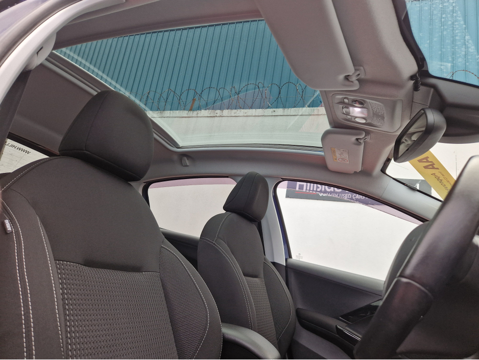 2017 Peugeot 208 ALLURE 1.2 PETROL 5DR AUTOMATIC €10,950