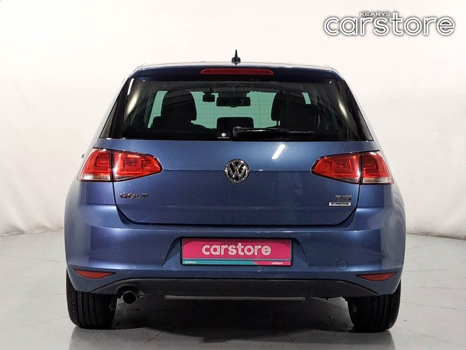 2016 Volkswagen Golf - image 4
