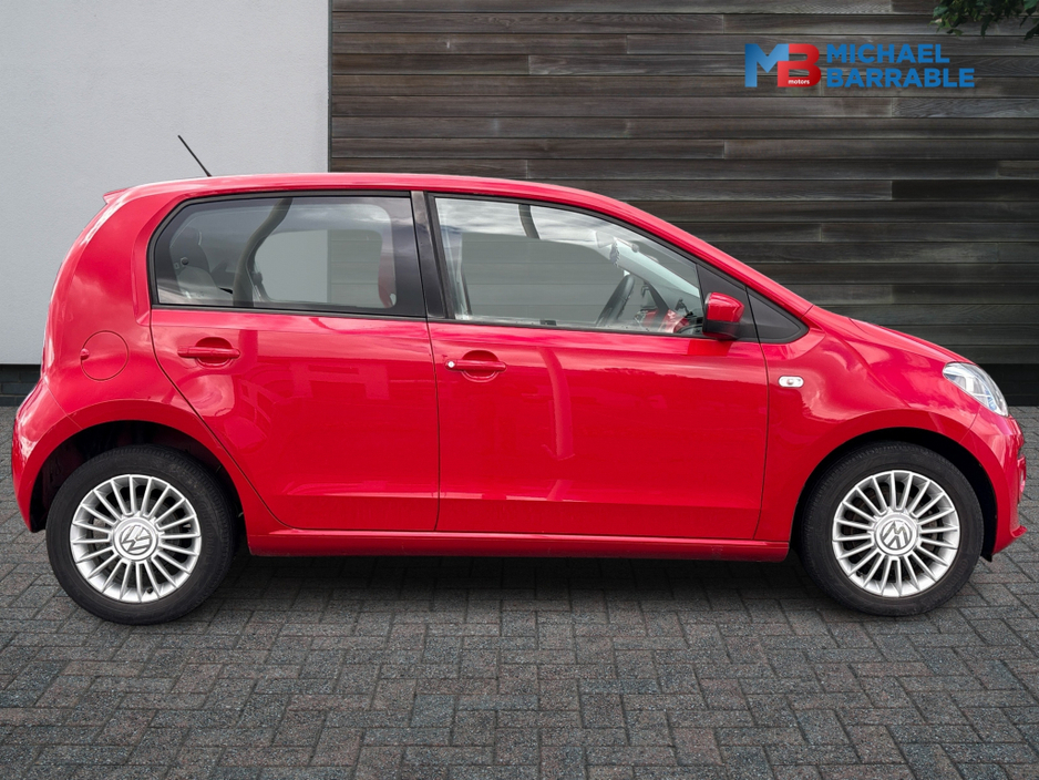 2015 Volkswagen up! - image 4