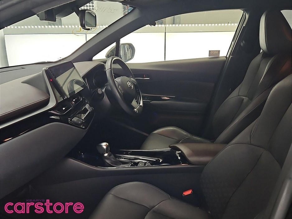 2018 Toyota C-HR - image 17