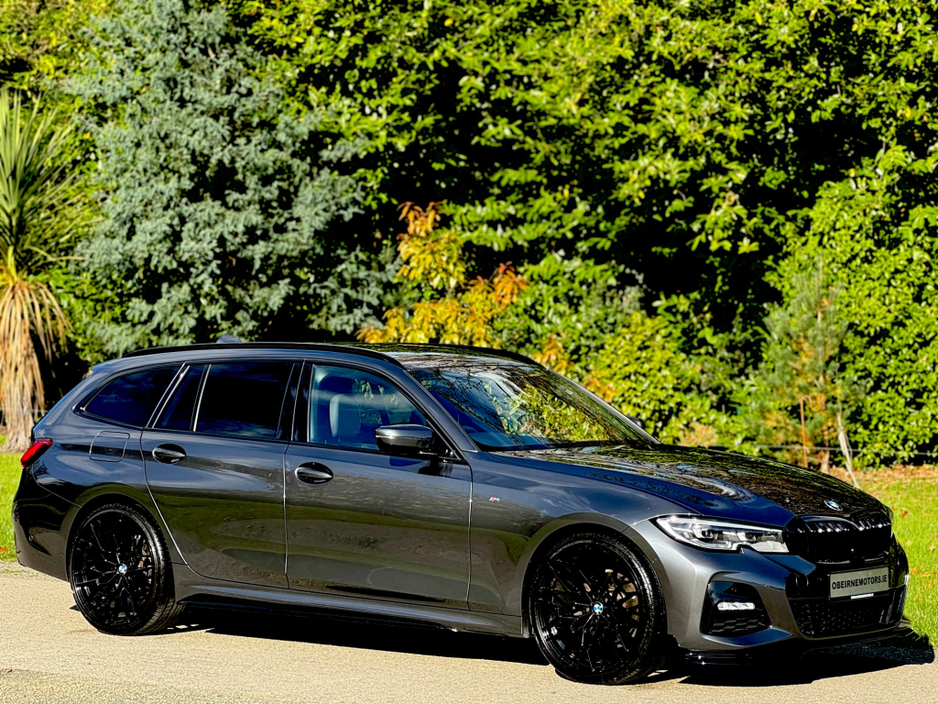 2020 BMW 3 Series - image 4