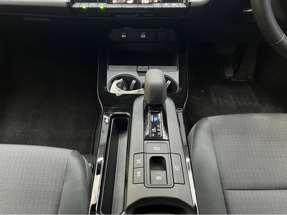 2025 Toyota Prius - image 17