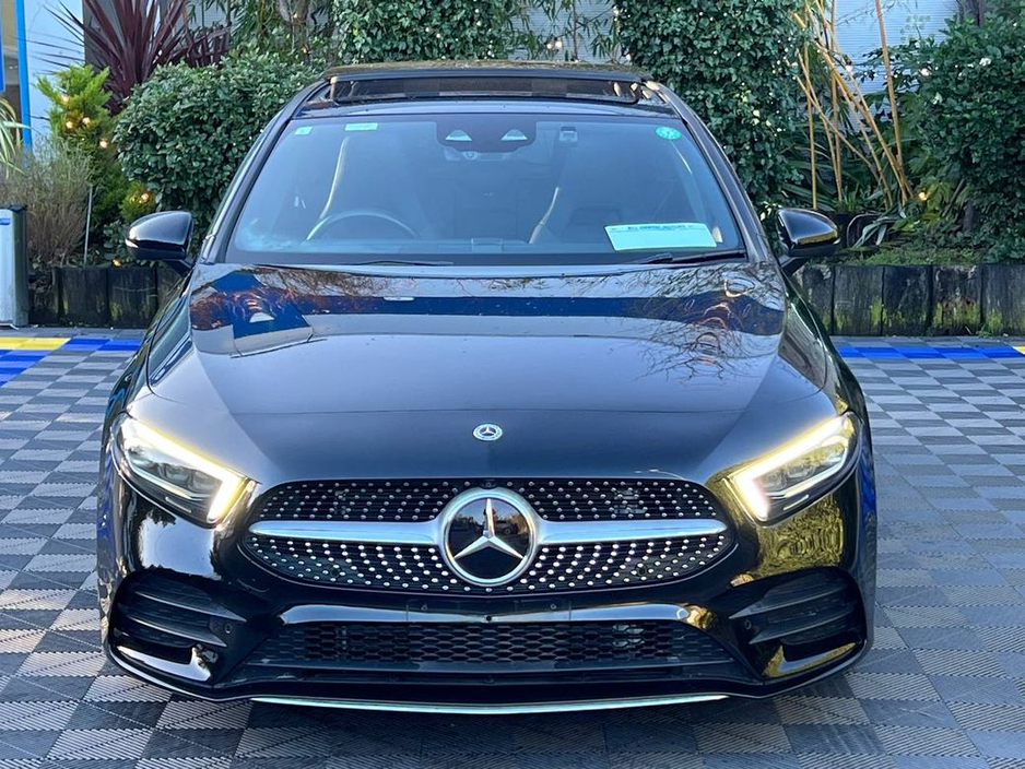 2019 Mercedes-Benz A Class A200d AMG-LINE PREMIUM PLUS // OPENING PAN ROOF // LEATHER HEATED SEATS // VIRTUAL COCKPIT €26,900