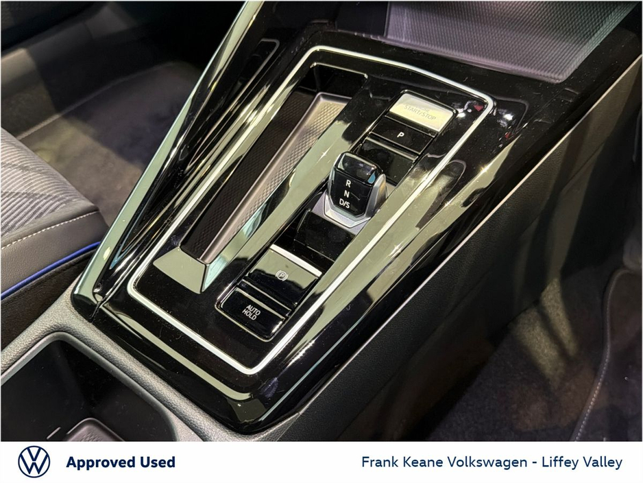 2026 Volkswagen Golf - image 22