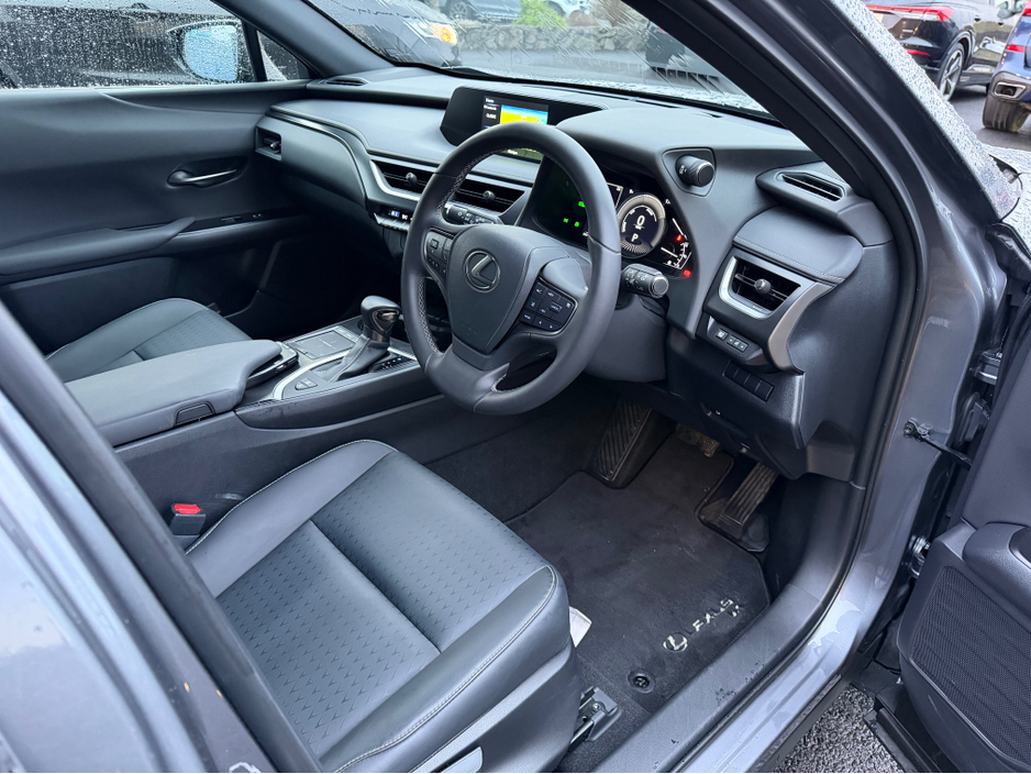 2021 Lexus UX 250 H UX250h - Premium Leather - Low mileage €29,950