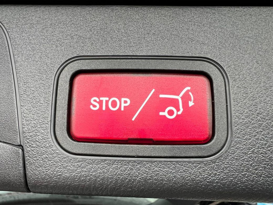 2024 Mercedes-Benz EQB 4MATIC AMG-LINE PREMIUM 7-SEATER // LOW MILEAGE // APPLE CARPLAY/ANDROID AUTO // DIGITAL CLUSTER €38,900