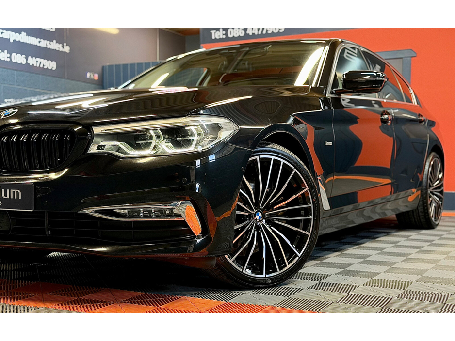 2017 BMW 5 Series 520d Luxury Auto €22,850