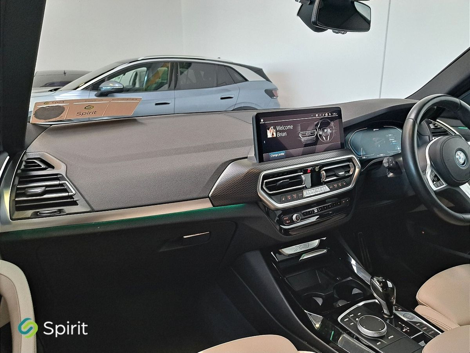 2023 BMW X3 - image 4