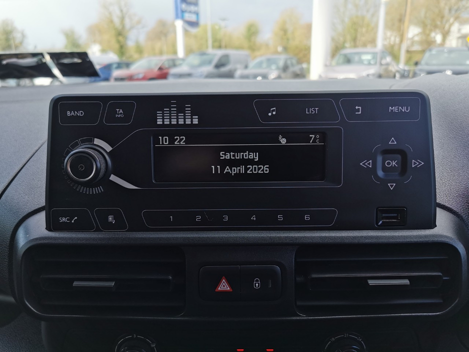 2019 Citroen Berlingo - image 8