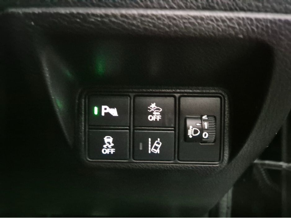 2020 Honda Civic - image 16