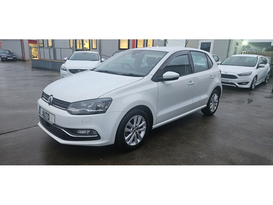 2017 Volkswagen Polo auto comfortline plus 1.2 tsi dsg low kms €12,750