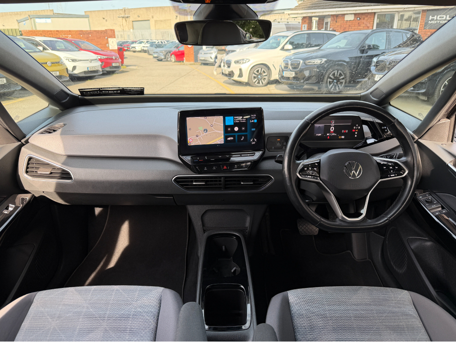 2021 Volkswagen ID.3 - image 25