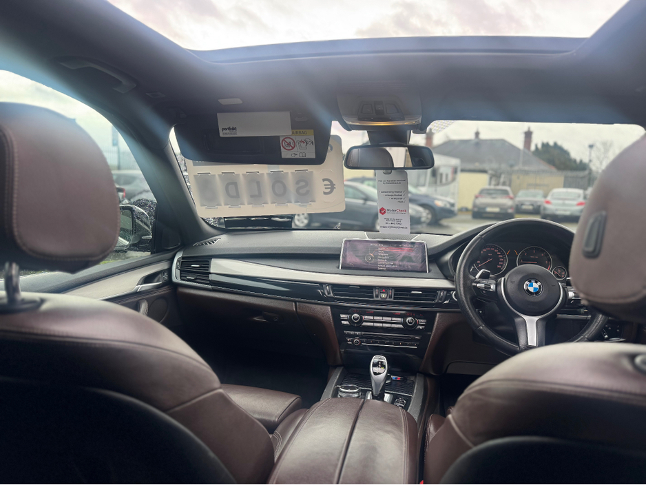 2016 BMW X5 - image 30