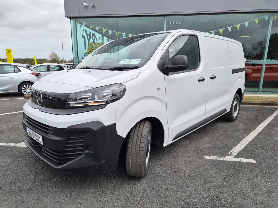2026 Opel Vivaro - image 5