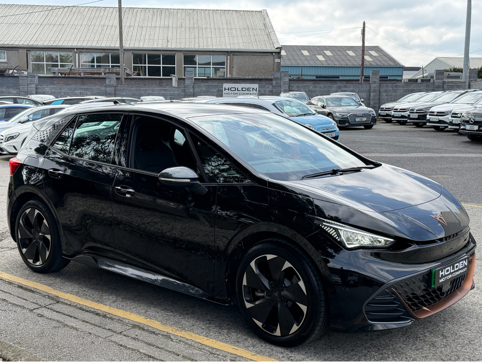 2025 Cupra Born - image 7