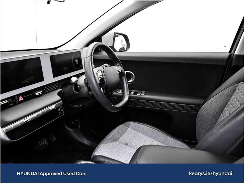 2023 Hyundai Ioniq Executive Plus 58kWh €26,490