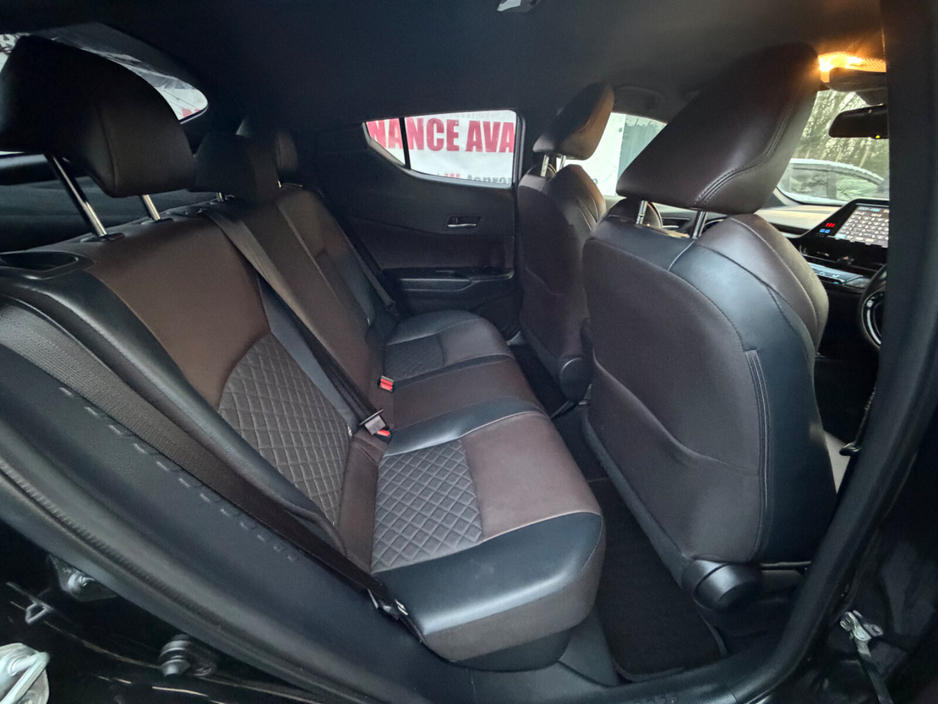 2018 Toyota C-HR 1.8 HYBRID LUNA €19,500
