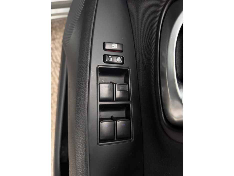 2018 Toyota Avensis 1.6 D LUNA 4DR SAL €12,750