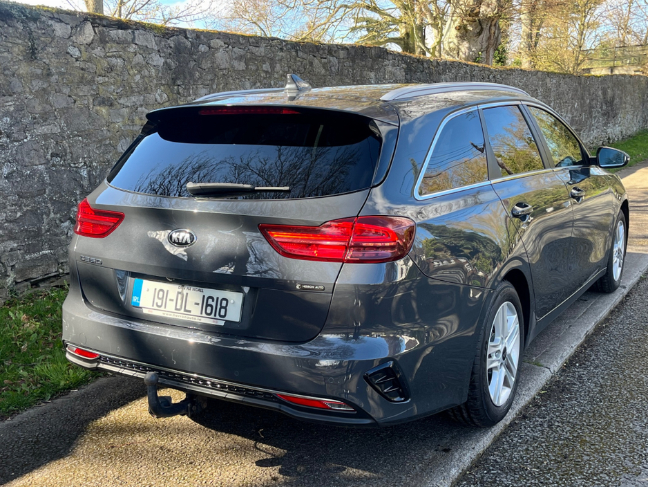 2019 Kia Ceed - image 12