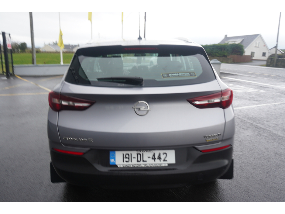 2019 Opel Grandland X - image 8
