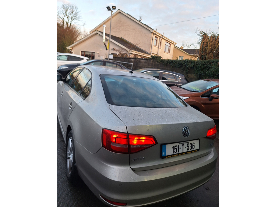 2015 Volkswagen Jetta CL 2.0 TDI MANUAL 5SPEED 110HP 4DR €9,995