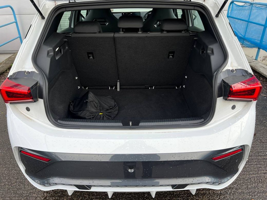 2023 Cupra Born V1 58KWH // VERY LOW MILEAGE // ADAPTIVE CRUISE CONTROL // HEATED STEERING WHEEL €23,900