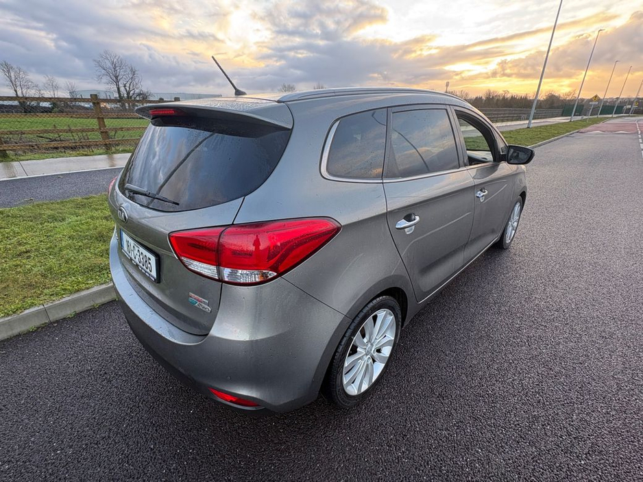 2016 Kia Carens Platinum 1.7D 7 SEATER €11,900