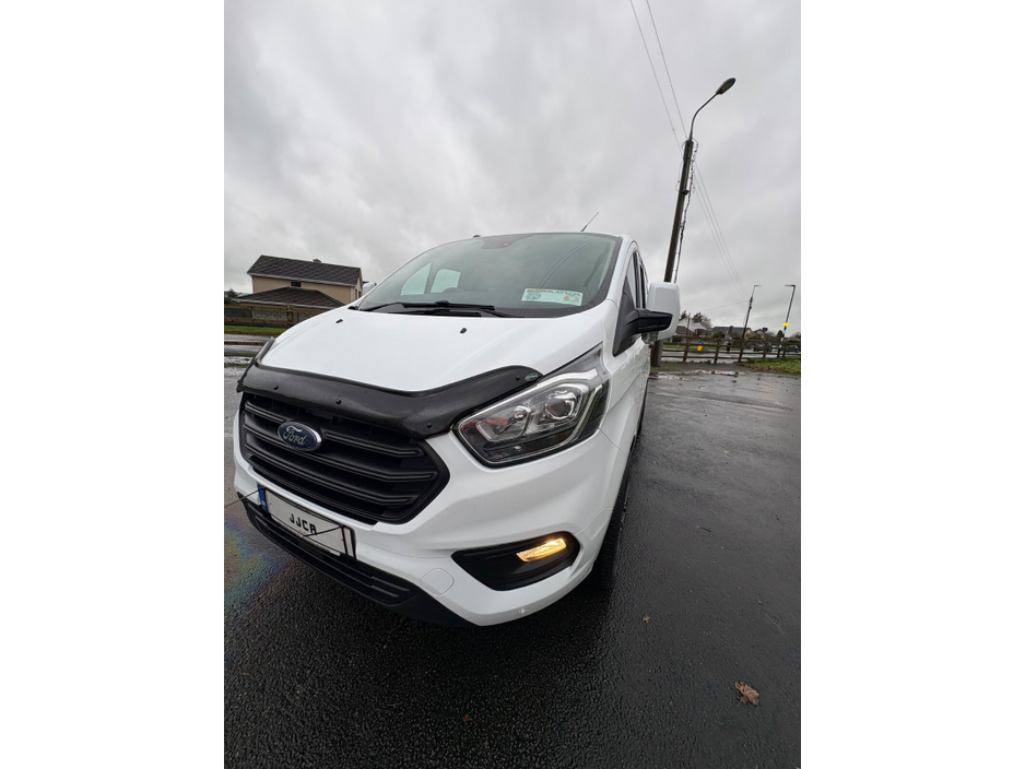 2021 Ford Transit - image 14