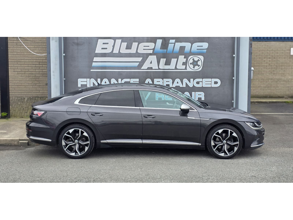 2022 Volkswagen Arteon - image 5