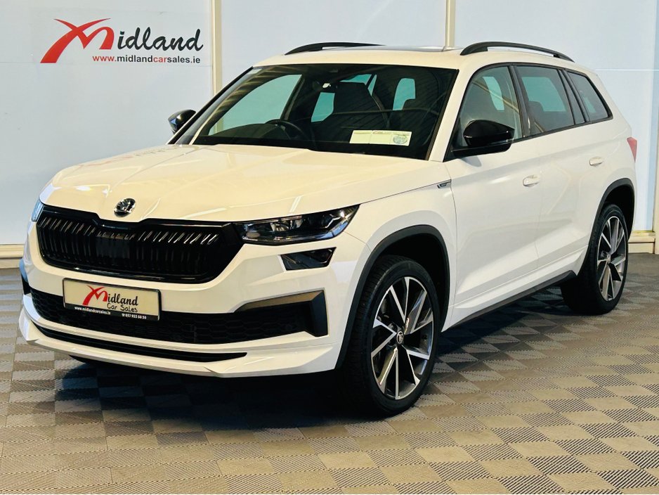 2024 Skoda Kodiaq *PAN ROOF*7S SPORTLINE 2.0 TDI 150HP D €52,800