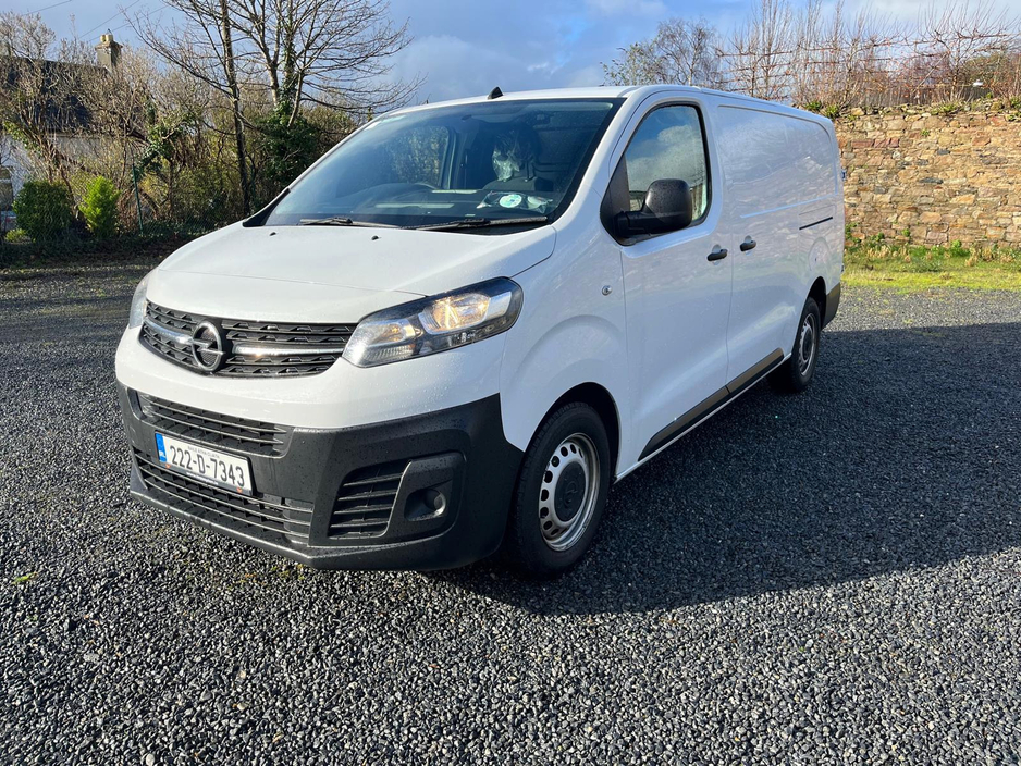 2022 Opel Vivaro LWB LOW MILEAGE €16,950