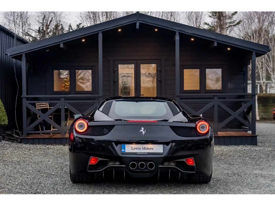 2013 Ferrari 458  €249,950