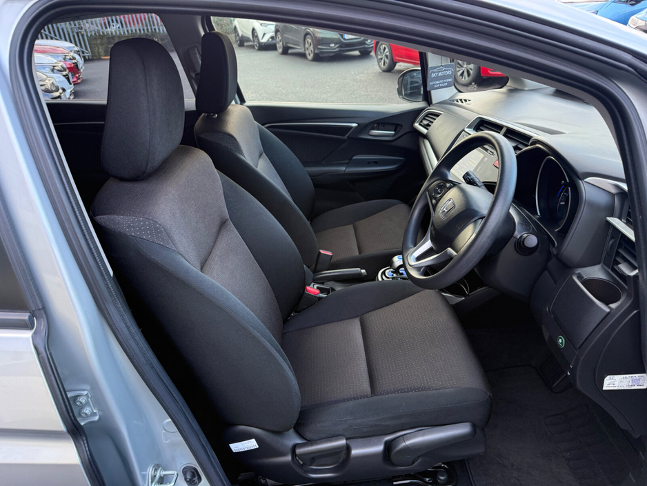 2014 Honda Fit  €8,890