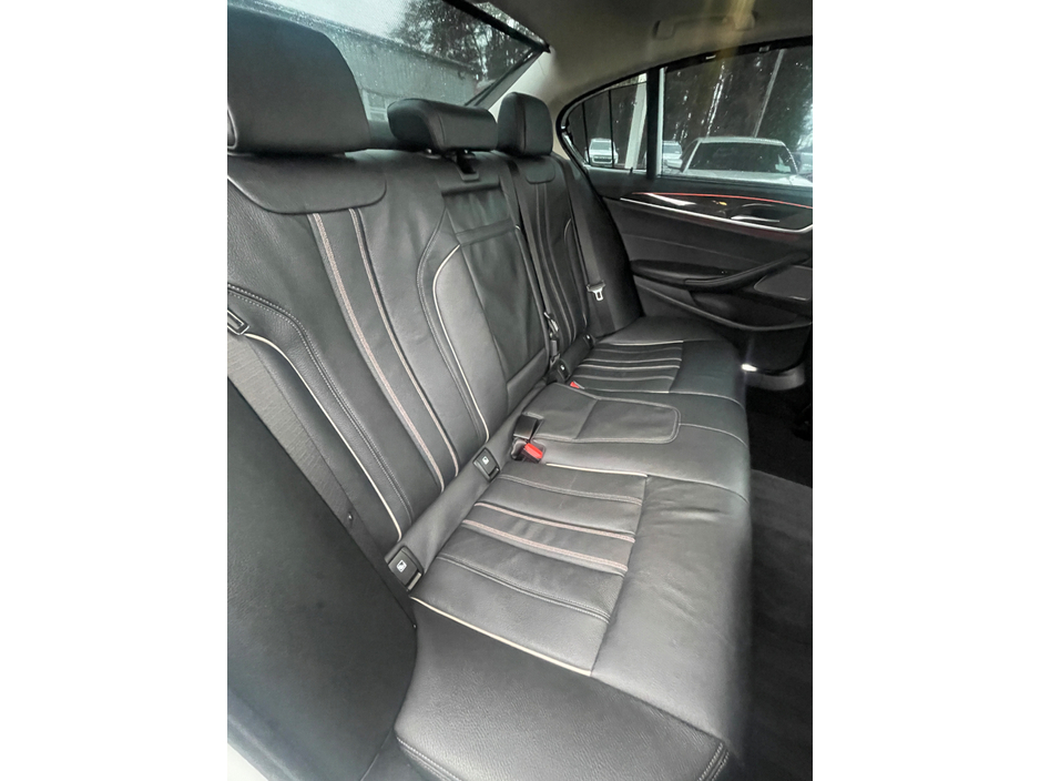 2018 BMW 5 Series 2018-2 BMW 520D €27,450