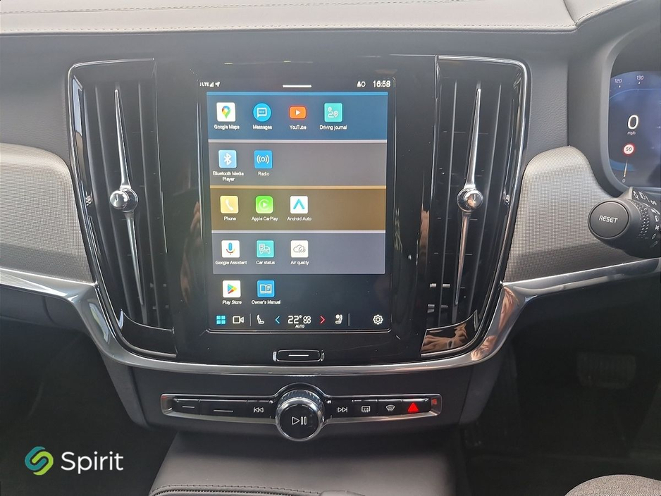 2026 Volvo V90 - image 12