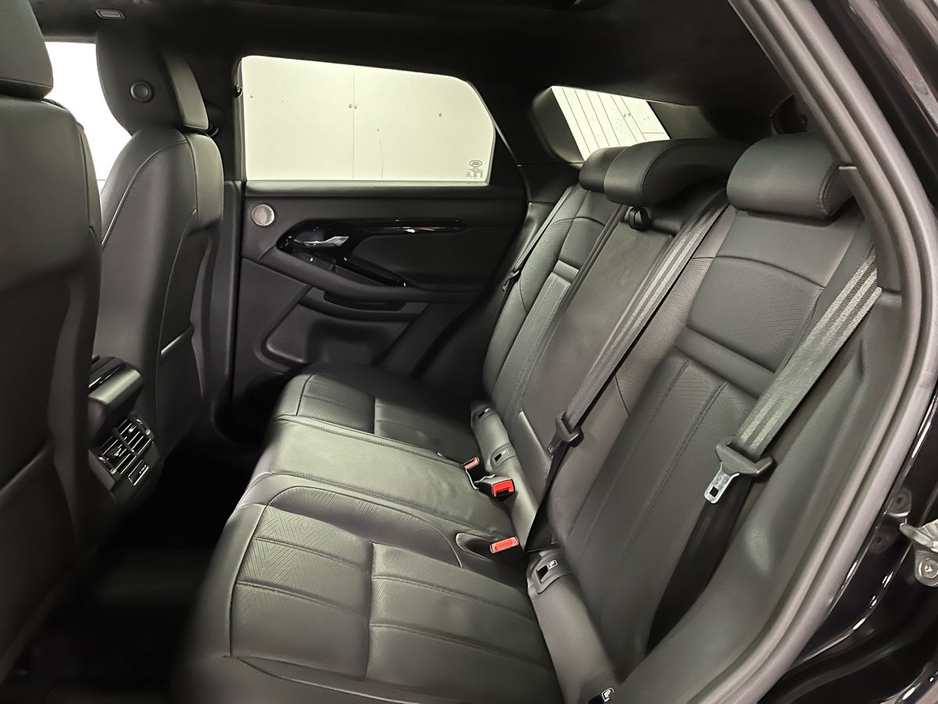 2025 Land Rover Range Rover Evoque - image 8