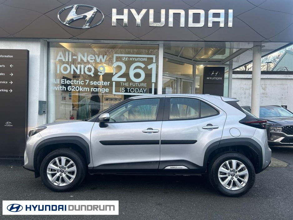 2023 Toyota Yaris CR Cross Luna 4DR Auto