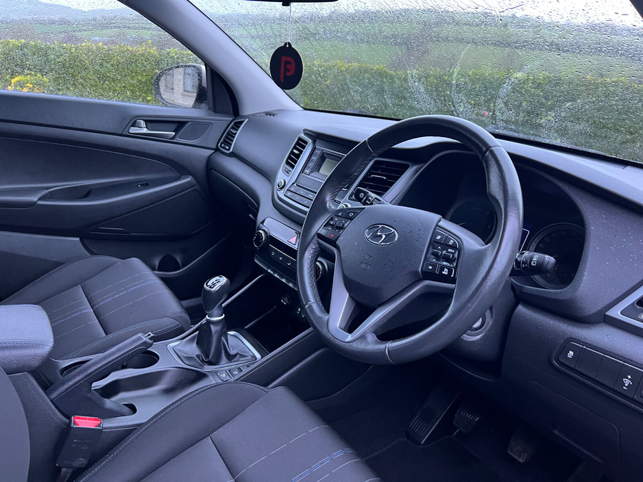 2018 Hyundai Tucson - image 11