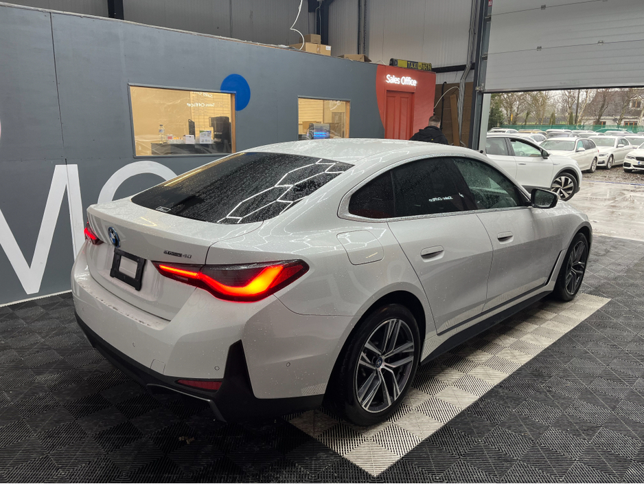 2022 BMW i4 €34950 2022 BMW I4 EDRIVE 40  / CRUISE CONTROL / 360° CAMERA / ELECTRIC MEMORY & HEATED SEATS / AMBIENT LIGHTS / APPLE CARPLAY €34,950