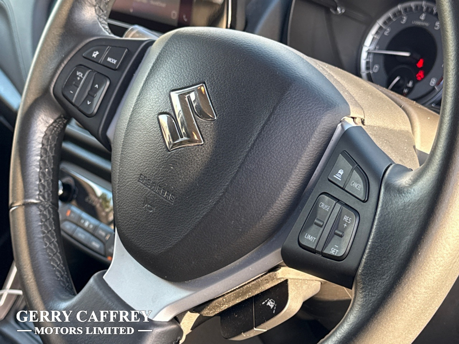 2023 Suzuki SX4 S-Cross Motion 1.4 Hybrid Manual - 7 Years Manufacturer Warranty €23,950