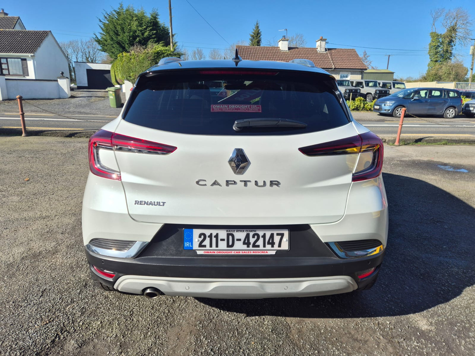 2021 Renault Captur - image 9