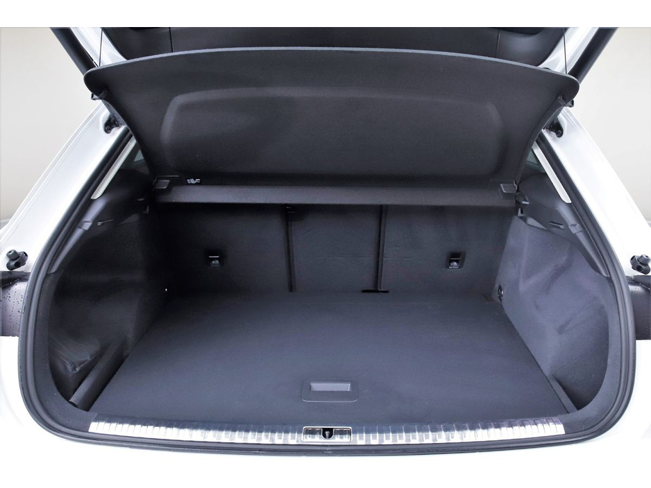 2023 Audi Q3 - image 15