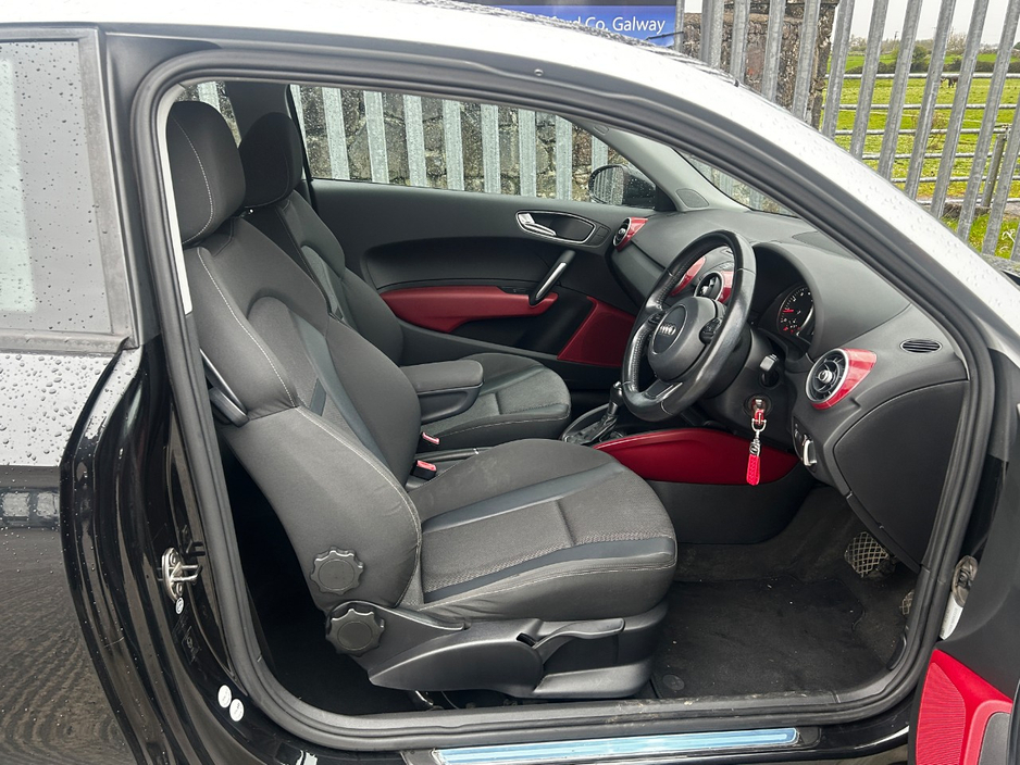 2011 Audi A1 - image 10